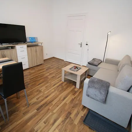 In With Terrace Apartament